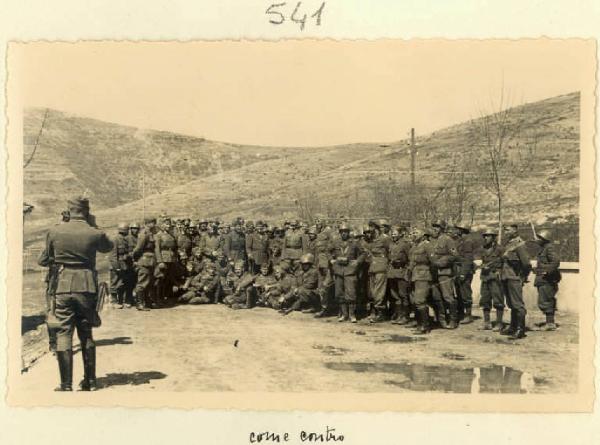 Seconda guerra mondiale - Incontro italo-germanico - Ritratto di gruppo maschile - Militari - Ufficiali e fanti
