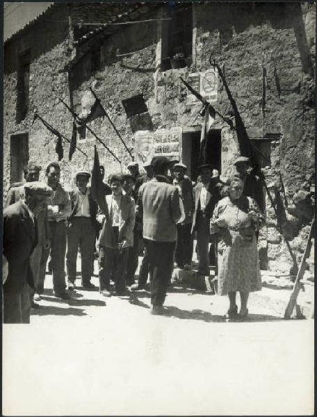 Sciara - Funerale di Salvatore Carnevale - Sede della Camera del Lavoro