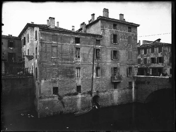 Mantova - Ponte Arlotto - Sede originaria del Consorzio di Bonifica sud-ovest di Mantova