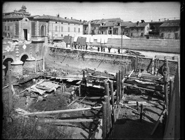 Mantova - Ponte Arlotto - Demolizione dello stabilimento idrovoro