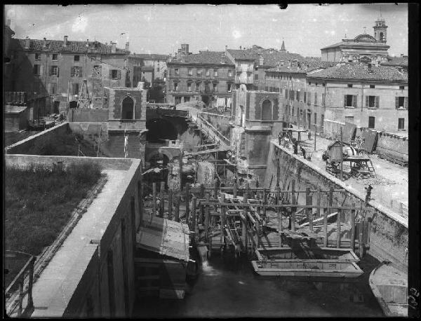 Mantova - Ponte Arlotto - Demolizione dello stabilimento idrovoro