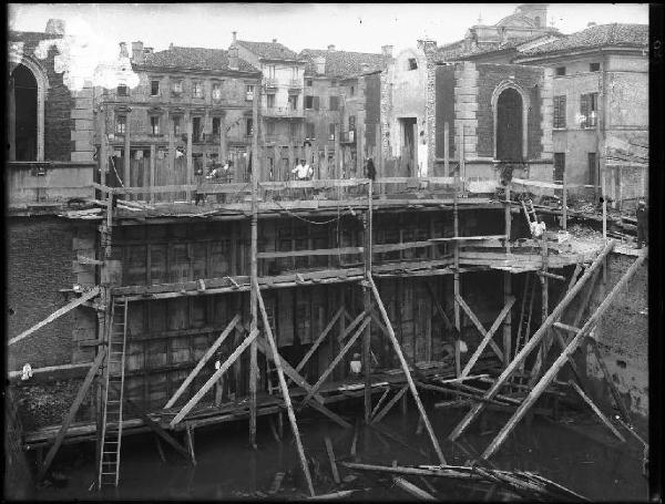 Mantova - Ponte Arlotto - Costruzione dello stabilimento idrovoro