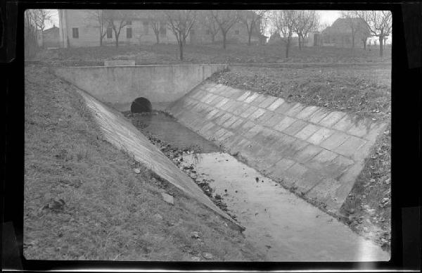 Cerese, zona - Irrigazioni - Canale - Ponte