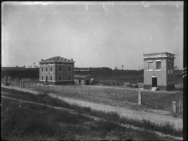 Pietole - Stabilimento idrovoro - Casa del custode - Cabina elettrica