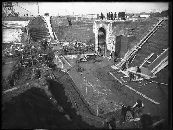 Bagnolo S. Vito - Costruzione dello stabilimento idrovoro della Travata - Chiavica - Bacino