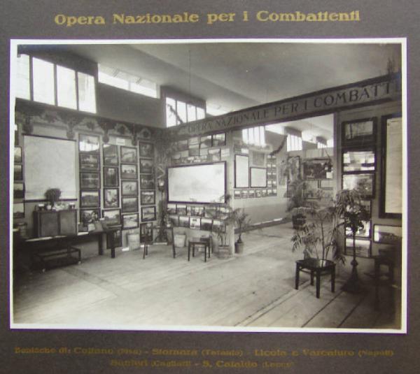 Napoli - Mostra nazionale delle bonifiche - Sezione dedicata all'Opera nazionale per i combattenti