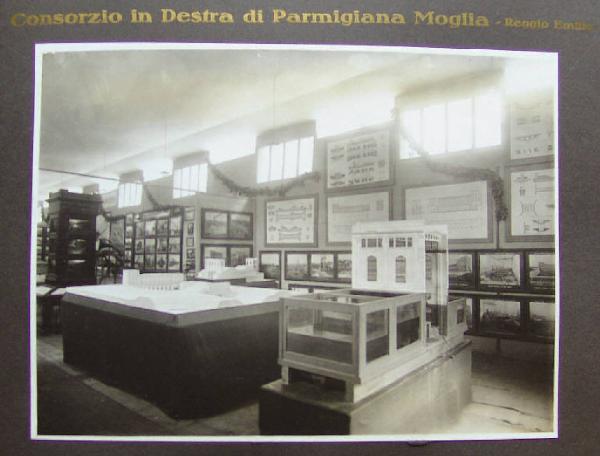 Napoli - Mostra nazionale delle bonifiche - Sezione dedicata al Consorzio in destra di parmigiana Moglia di Reggio Emilia