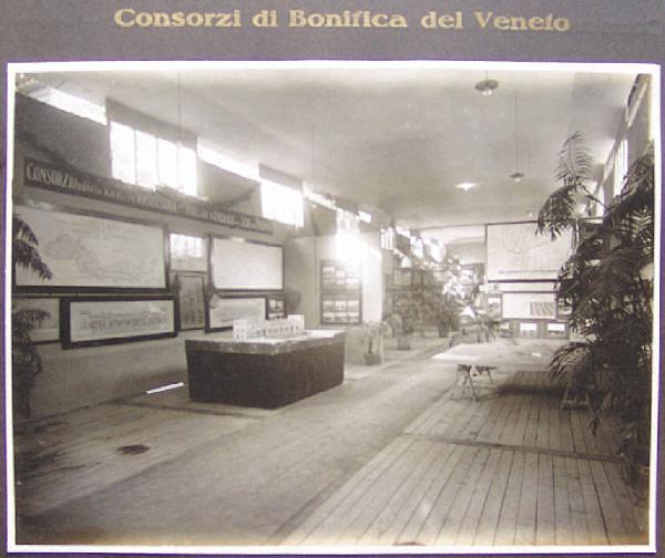 Napoli - Mostra nazionale delle bonifiche - Sala dedicata ai Consorzi di bonifica del Veneto