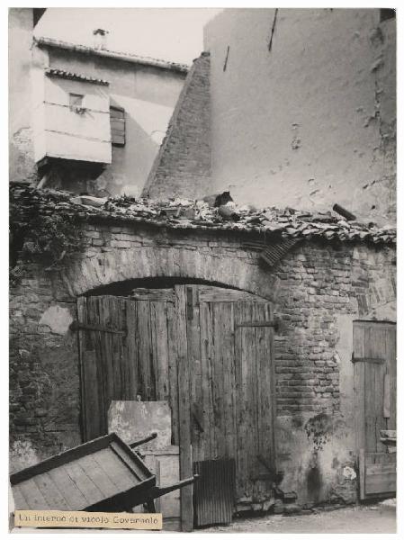 Mantova - Ex ghetto - Edificio in demolizione - Vicolo Governolo
