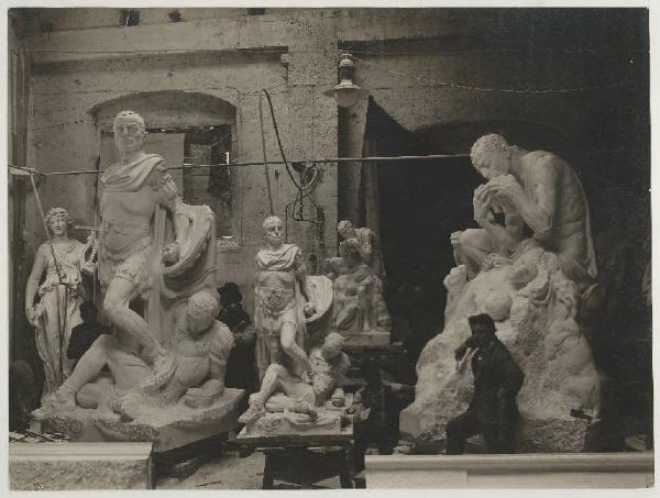 Scultura - Monumento a Virgilio - Gruppi allegorici - Studio di Giovanni Beretta in Carrara