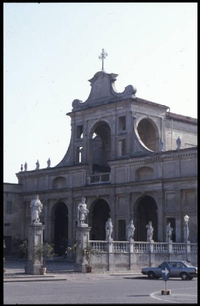 S. Benedetto Po - Piazza T. Folengo - Basilica di S. Benedetto in Polirone - Facciata
