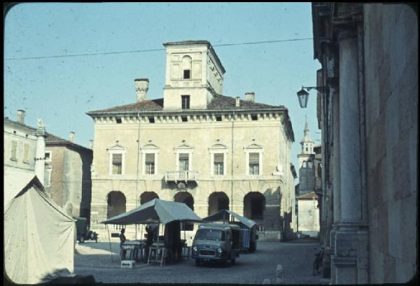 Sabbioneta - Piazza Ducale - Palazzo Ducale