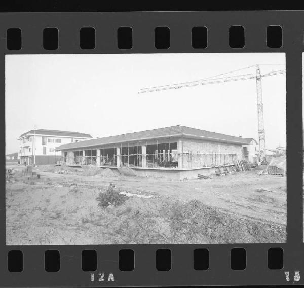 Costruzione di edifici - Porto Mantovano - S. Antonio - Strada Provinciale Cisa - Supermercato