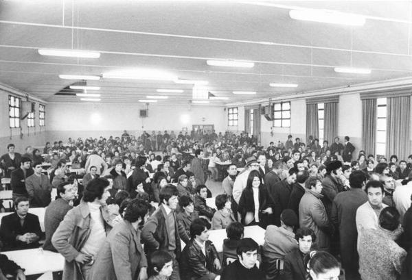 Borletti - Interno - Assemblea dei lavoratori - Panoramica sulla sala