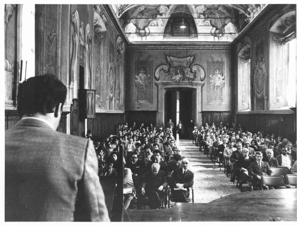 Museo della Scienza - Interno - Convegno Acli - Panoramica sulla sala - Platea con il pubblico