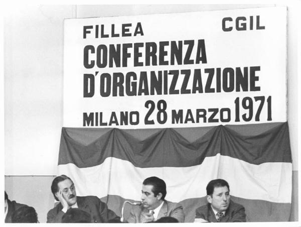 Camera del Lavoro - Sala "Bruno Buozzi" - Interno - Conferenza organizzativa della Fillea (edili) - Tavolo della presidenza - Parola d'ordine