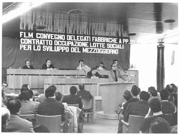 Convegno dei delegati delle aziende a partecipazione statale - Interno - Tavolo della presidenza - Parola d'ordine