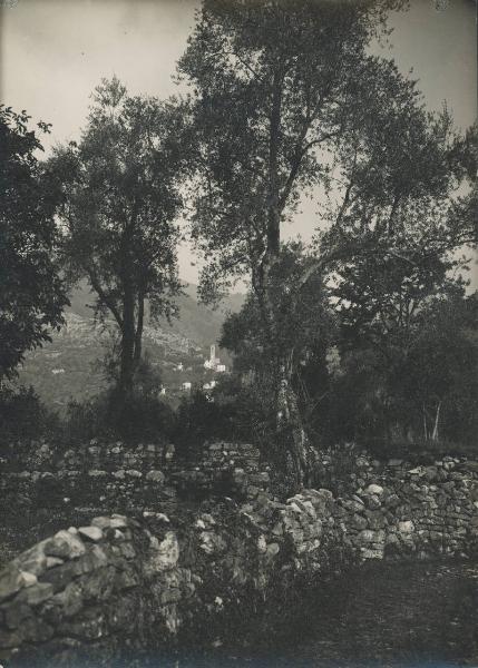 Paesaggio. Lenno - chiesa della Madonna del Soccorso