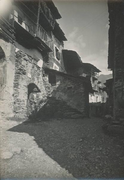 Veduta architettonica. Chiesa in Valmalenco - Vassalini - Rustici