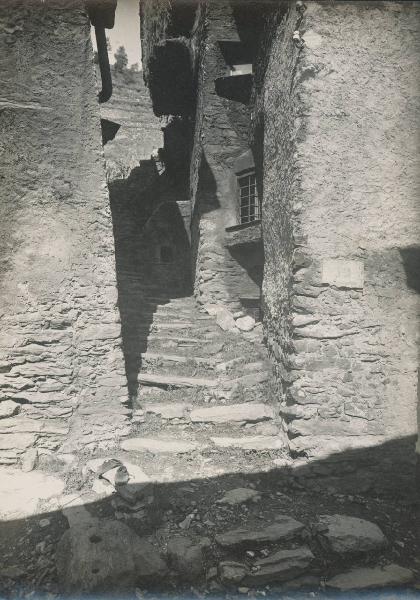 Veduta architettonica. Chiesa in Valmalenco - Vassalini - Rustici