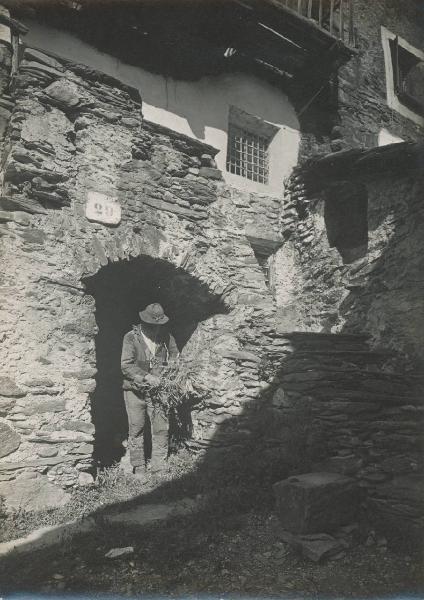 Veduta architettonica. Chiesa in Valmalenco - Vassalini - Rustici - contadino