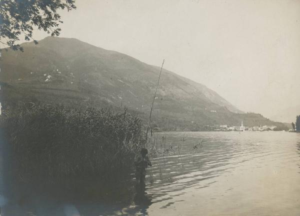 Paesaggio. Lago di Pusiano - Erba - pescatore