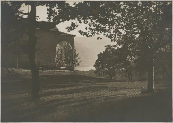 Paesaggio. Lago di Como - Griante - Cadenabbia - chiesa di S. Martino