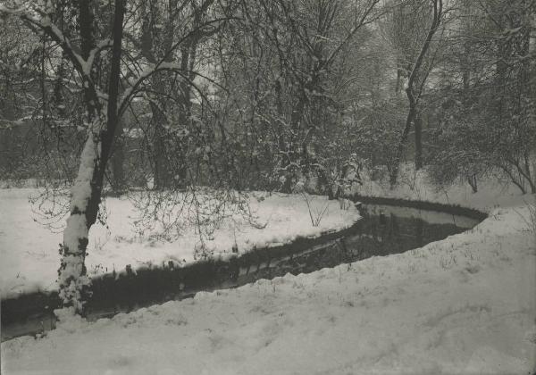 Paesaggio. Milano - Giardino di palazzo Sormani in Corso di Porta Vittoria