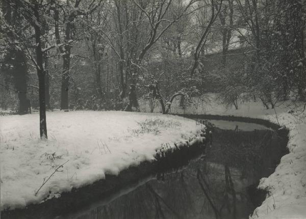 Paesaggio. Milano - Giardino di palazzo Sormani in Corso di Porta Vittoria