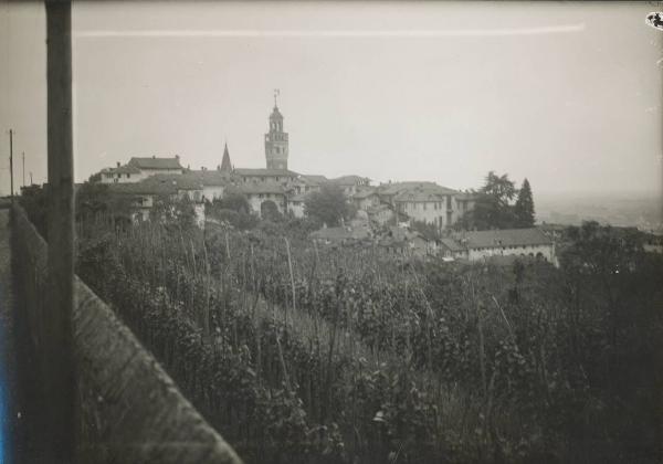 Paesaggio. Valle del Po - Saluzzo - Veduta del Castello