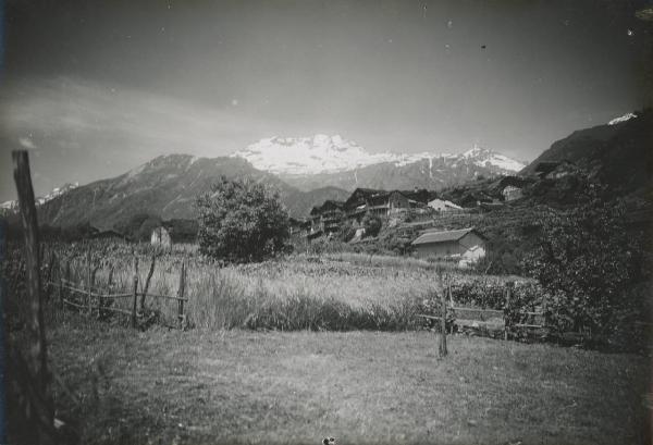 Paesaggio. Val di Susa - Gravere - Mollare - Panorama e veduta di casolari