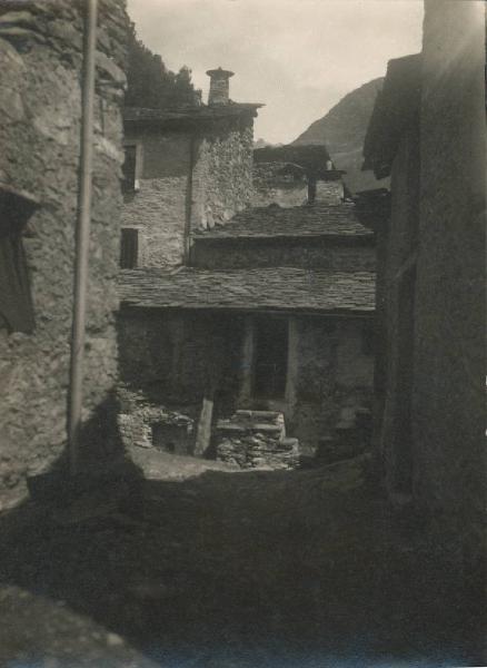 Paesaggio. Chiesa in Valmalenco - Rustico