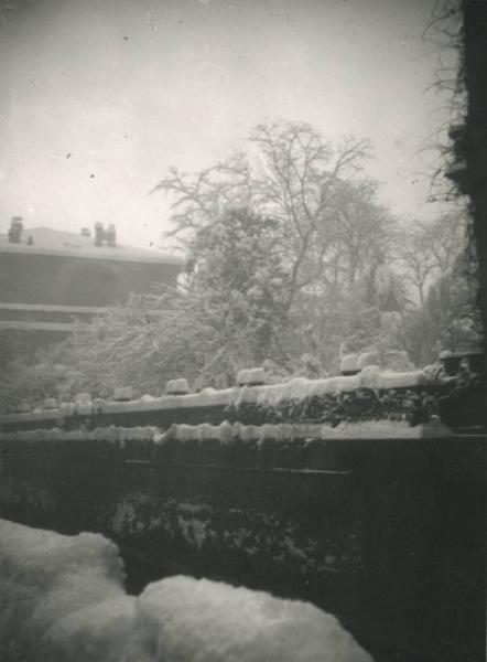 Paesaggio. Milano - Naviglio sotto la neve