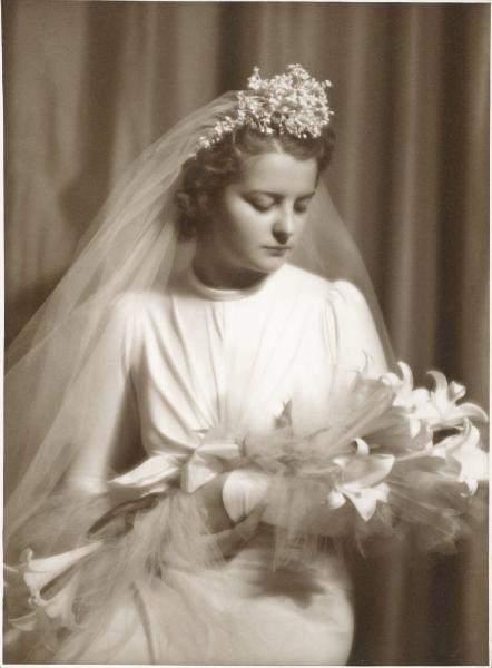 Ritratto femminile. Sposa: Carla Viola Starace