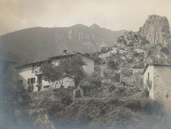 Paesaggio. Val Brembana - Sedrina - Veduta