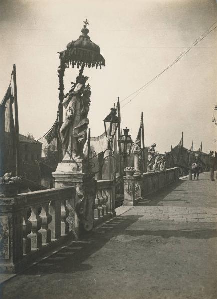 Paesaggio. Chioggia - Balaustra del Canale Perotolo