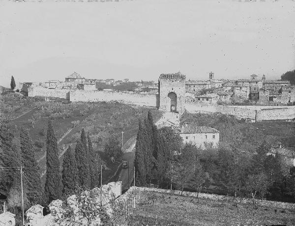 Paesaggio. Perugia - Monteripido - Convento di San Francesco del Monte