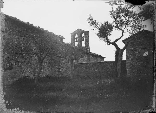 Veduta architettonica. Narni - Chiesa di S. Domenico - Campanile