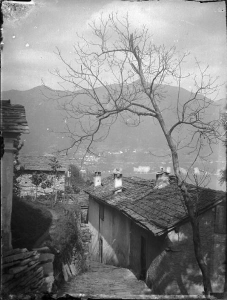 Paesaggio. Lago di Como - Carate Urio