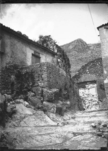 Veduta architettonica. Poggio Bustone - Convento di S. Giacomo