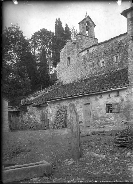 Veduta architettonica. Sansepolcro - Eremo di Montecasale - Campanile