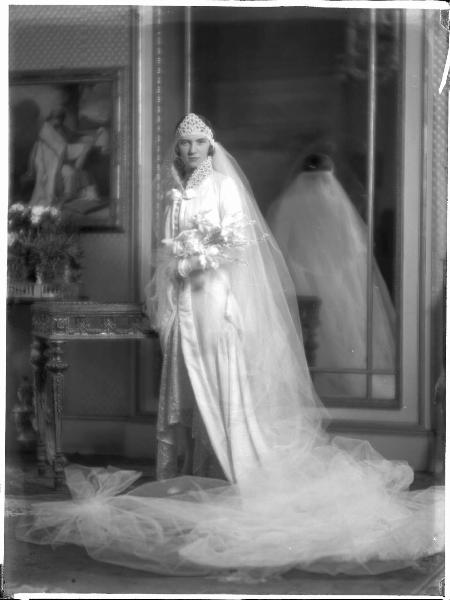 Ritratto femminile. Sposa: Alma Bordoni