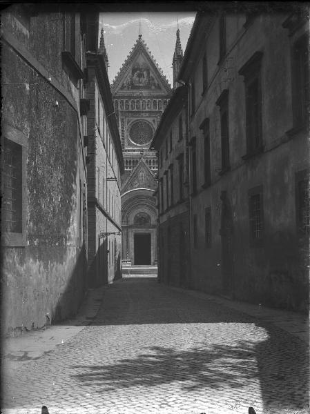 Veduta architettonica. Orvieto - Facciata del Duomo