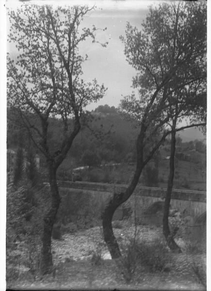 Paesaggio. Caprese Michelangelo - Ponte sul torrente Singerna