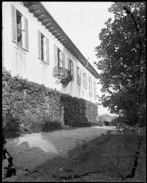 Veduta architettonica. Olgiate Molgora - Villa "Il Buttero"