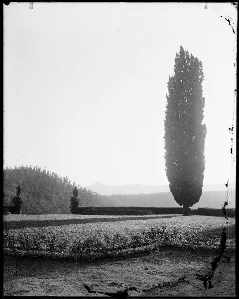 Veduta architettonica. Olgiate Molgora - Villa "Il Buttero" - Ingresso