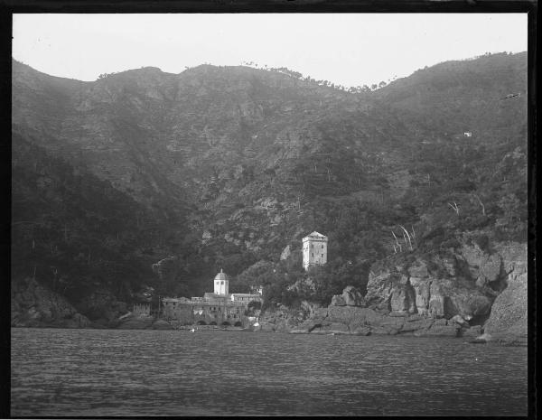 Paesaggio. Camogli - San Fruttuoso - Abbazia