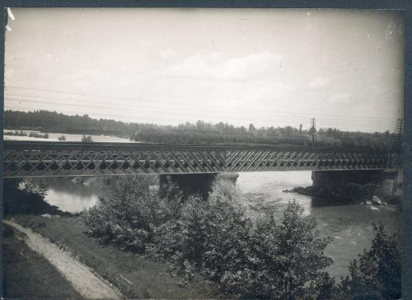 Paesaggio. Chivasso - fiume Orco - ponte ferroviario