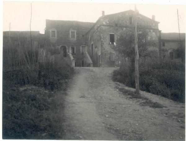 Veduta architettonica. Dovia (attualmente inglobata in Predappio) - Casa natale di Benito Mussolini