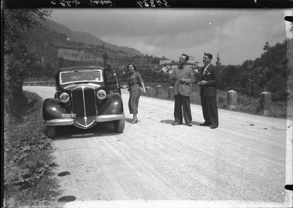 Veduta. Valdagno - Strada - Automobile - Masci